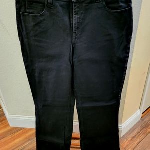 Fashion Bug Black straight leg Jeans Sz 18W